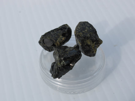 Epidote 3 clusters 81-82ct 16g Rocks and Things
