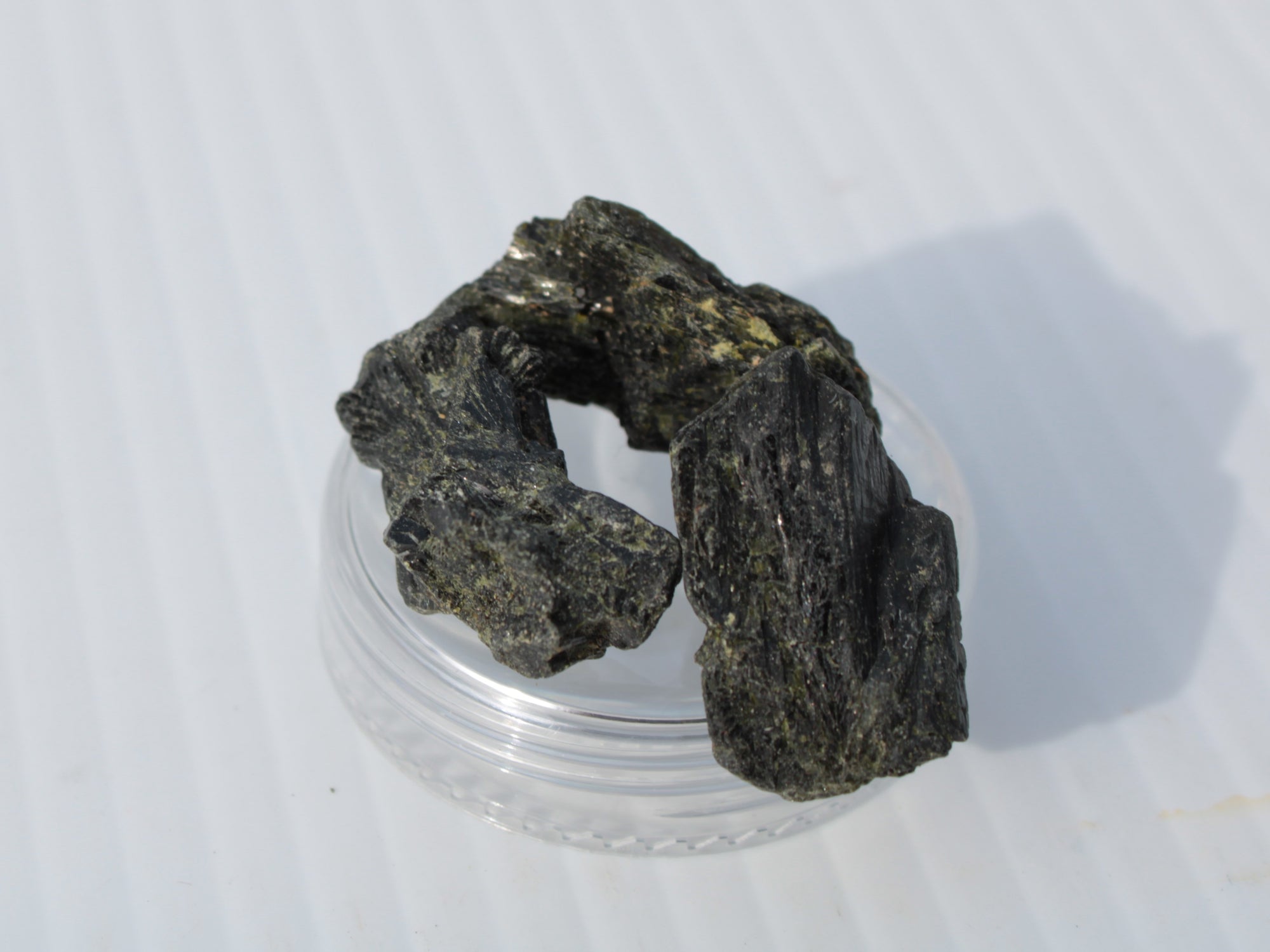 Epidote 3 clusters 81-82ct 16g Rocks and Things