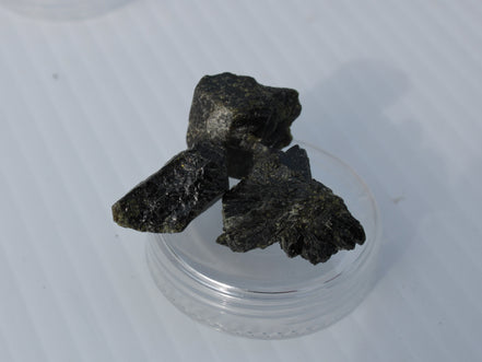 Epidote 3 clusters 81-82ct 16g Rocks and Things