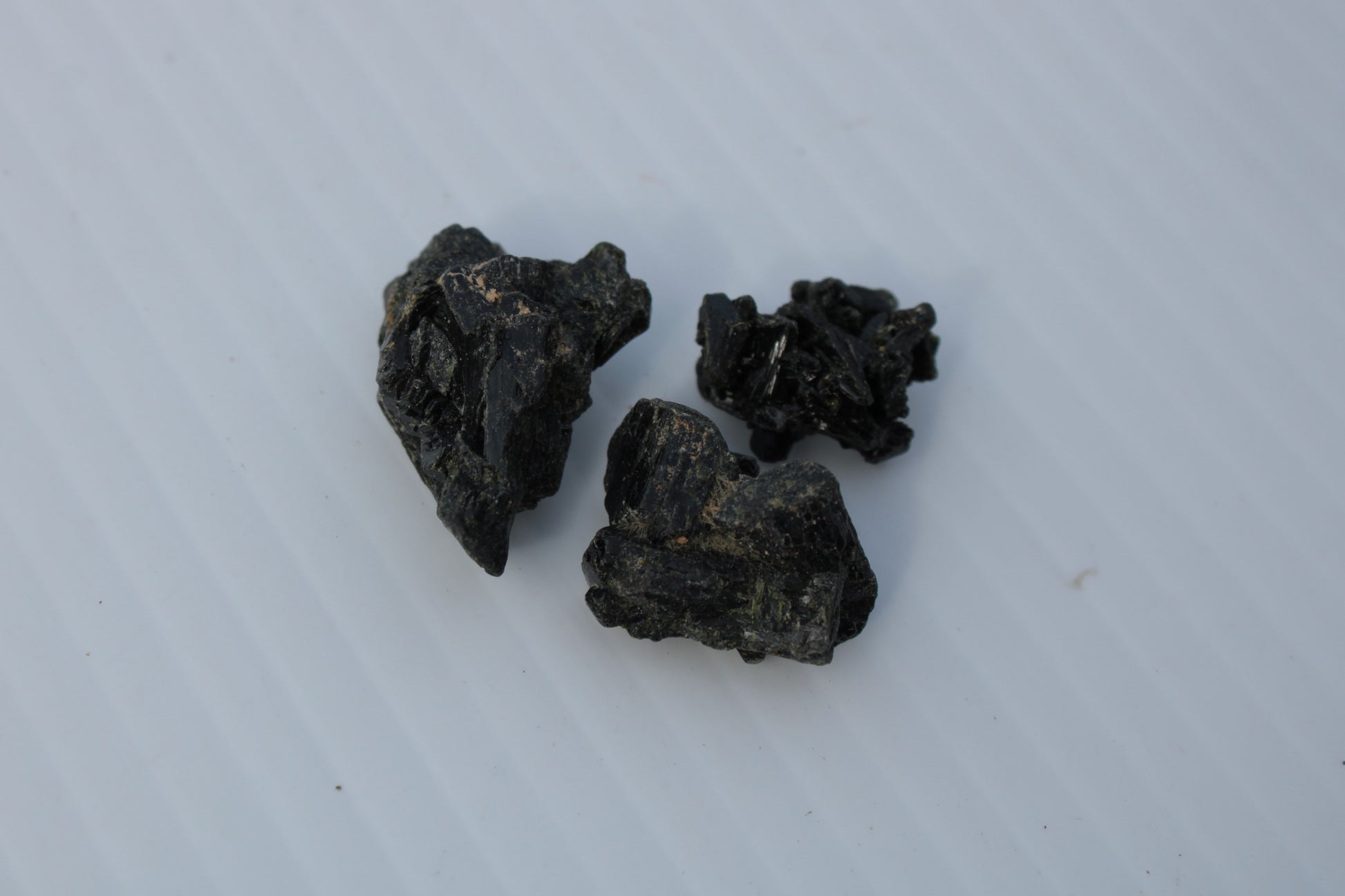 Epidote 3 clusters 58ct 11.6g Rocks and Things