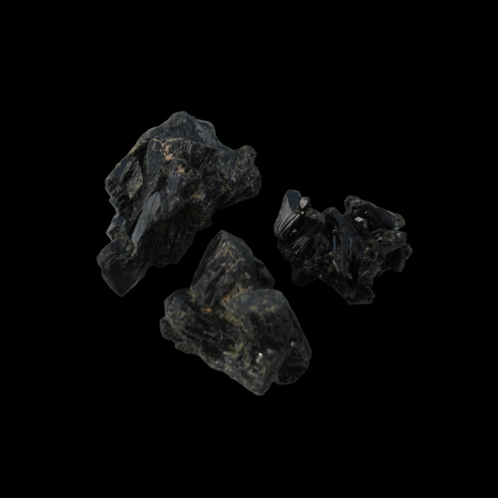 Epidote 3 clusters 58ct 11.6g in dull sunlight - Rocks and Things Store
