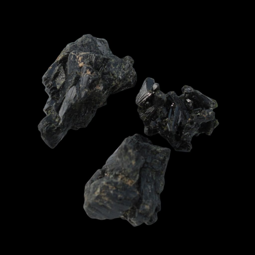 Epidote 3 clusters 58ct 11.6g in dull sunlight - Rocks and Things Store