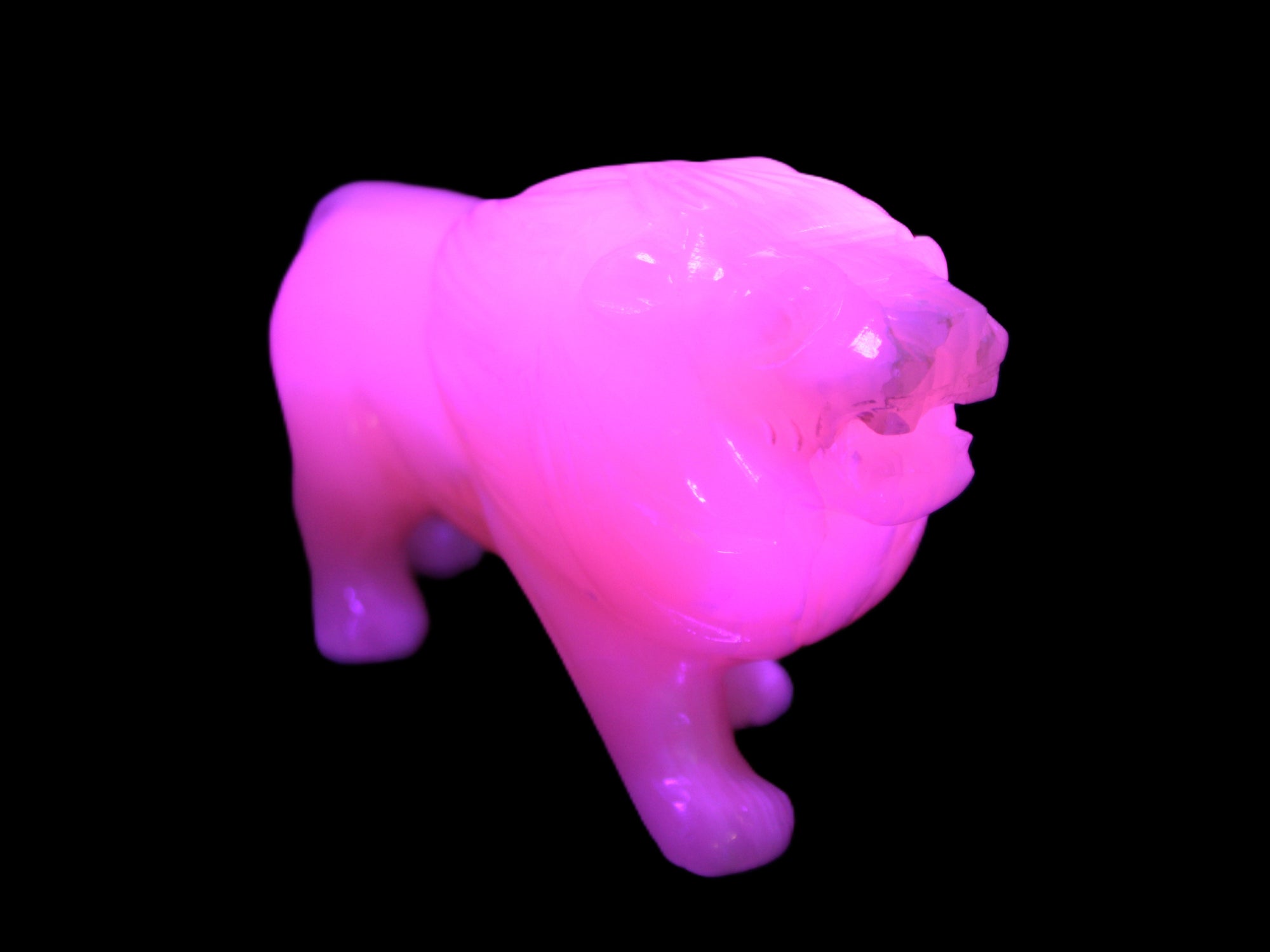 Mangano Calcite hand-carved lion 1189g Rocks and Things