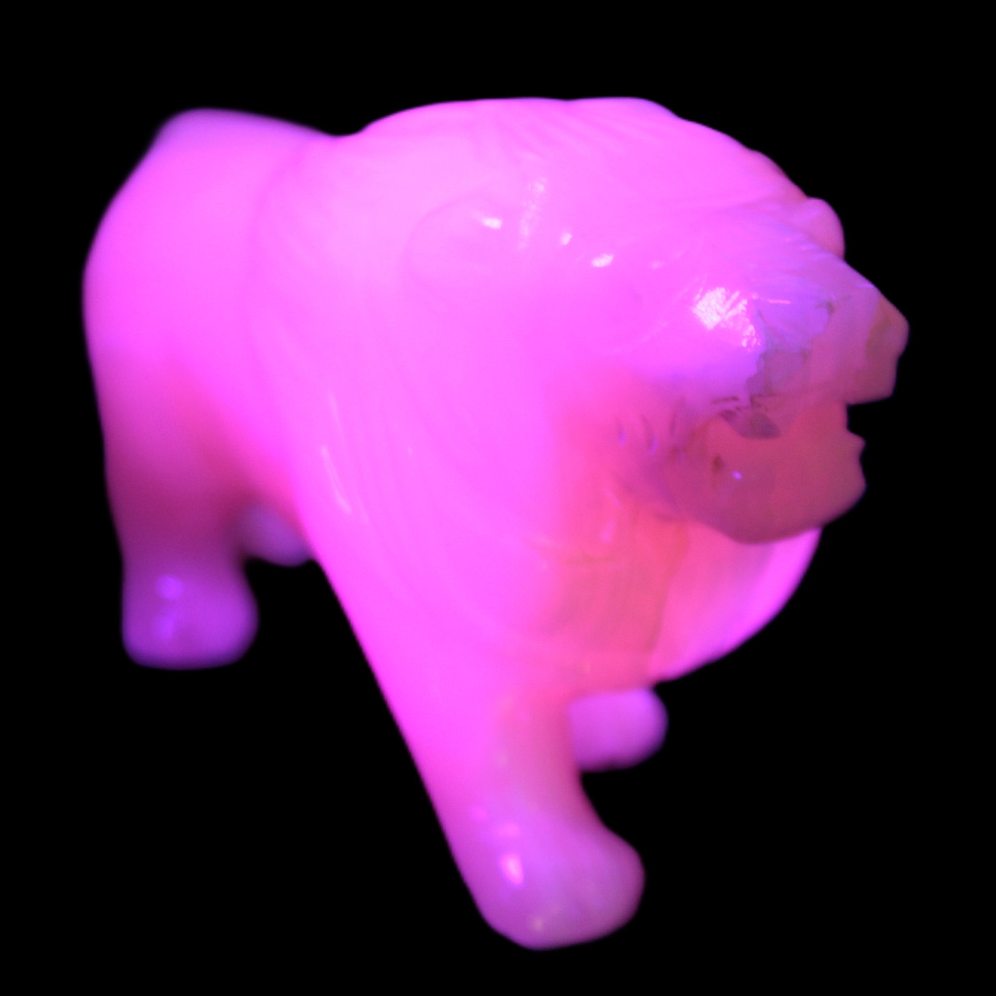 Mangano Calcite hand-carved lion 1189g Rocks and Things