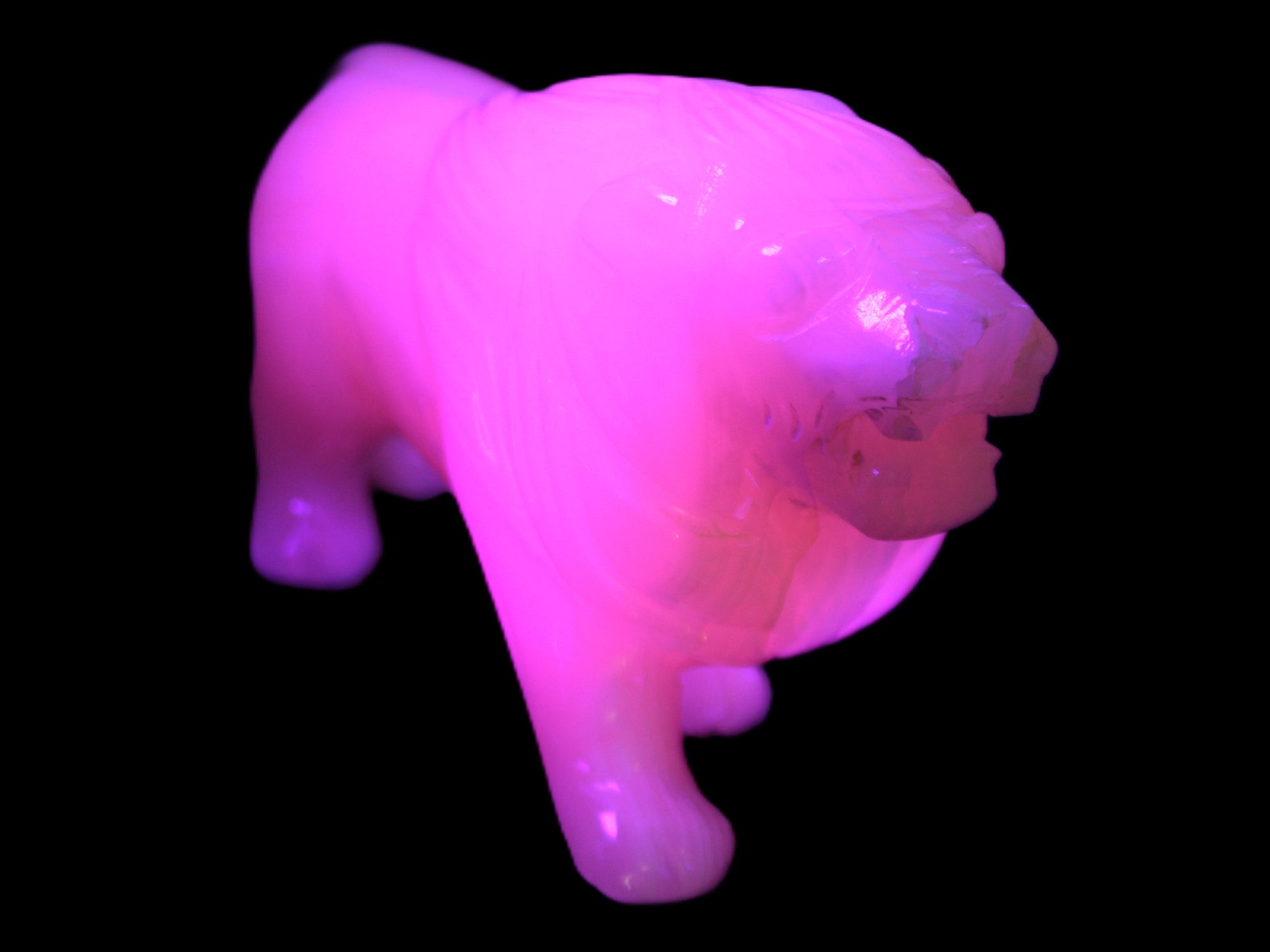 Mangano Calcite hand-carved lion 1189g Rocks and Things