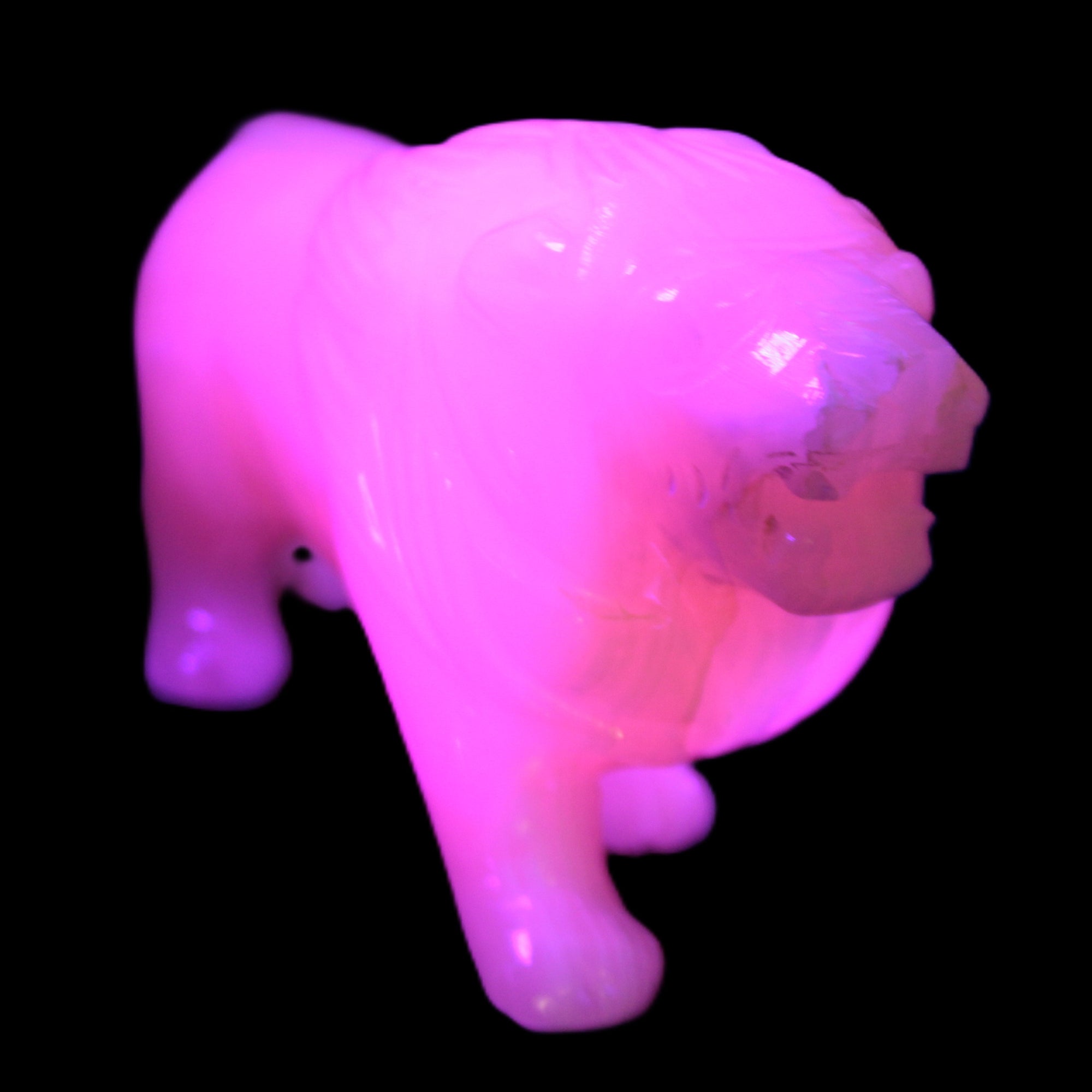 Mangano Calcite hand-carved lion 1189g Rocks and Things