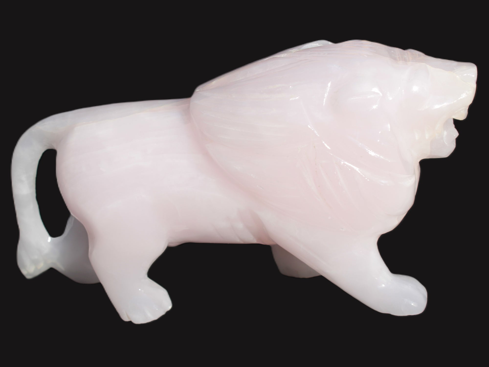 Mangano Calcite hand-carved lion 1189g Rocks and Things