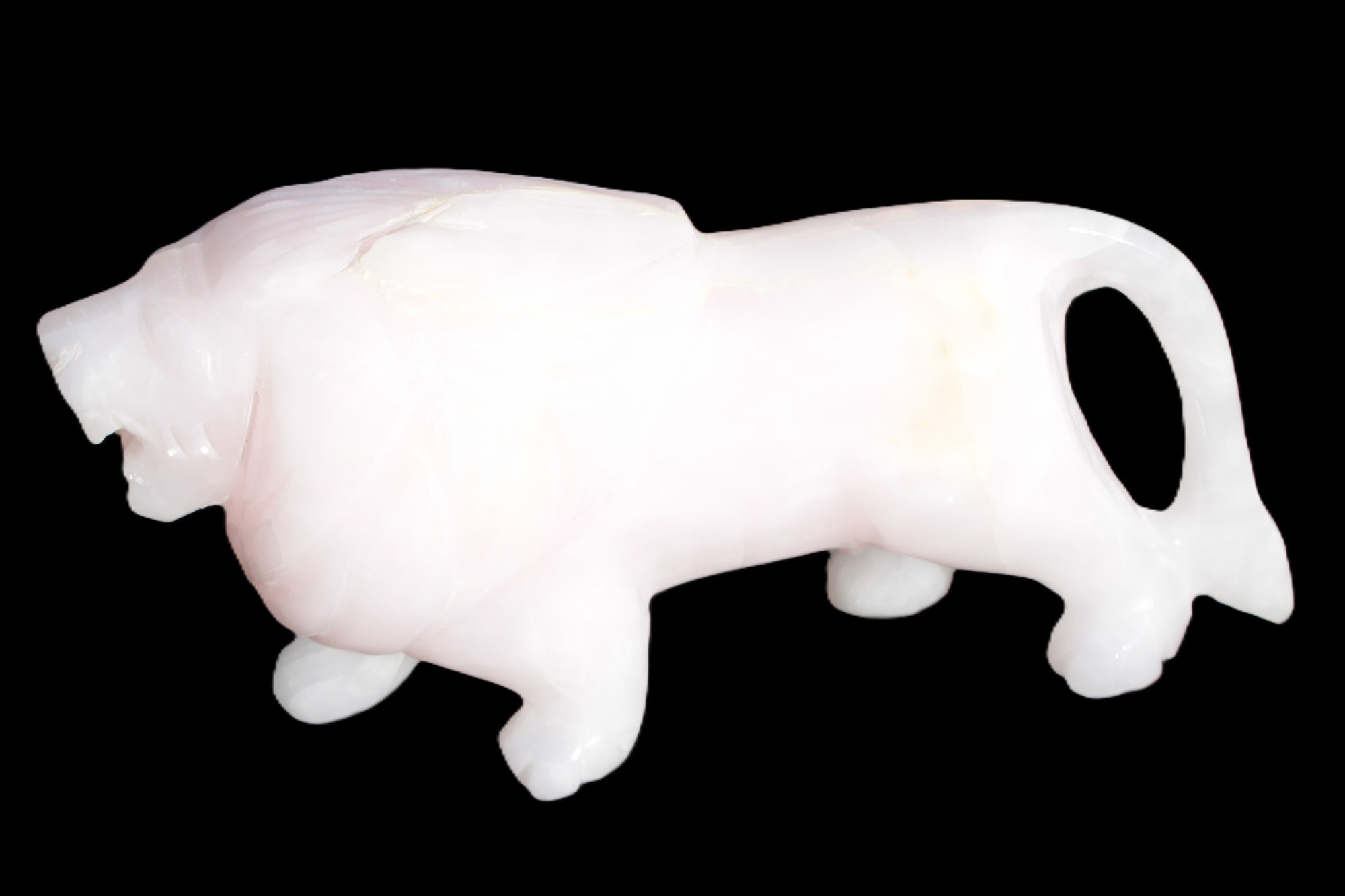 Mangano Calcite hand-carved lion 1189g Rocks and Things