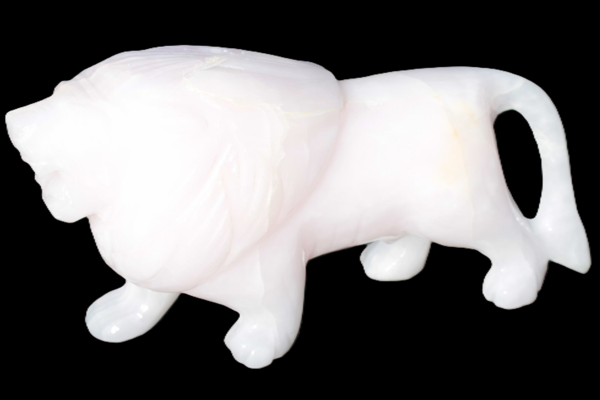 Mangano Calcite hand-carved lion 1189g Rocks and Things