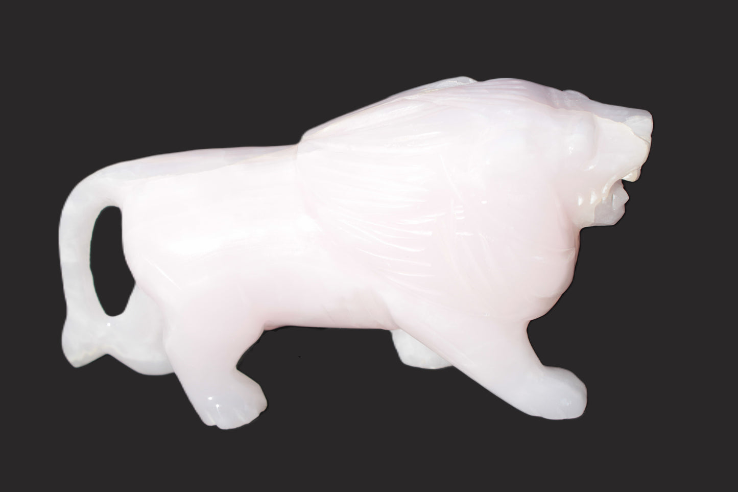 Mangano Calcite hand-carved lion 1189g Rocks and Things