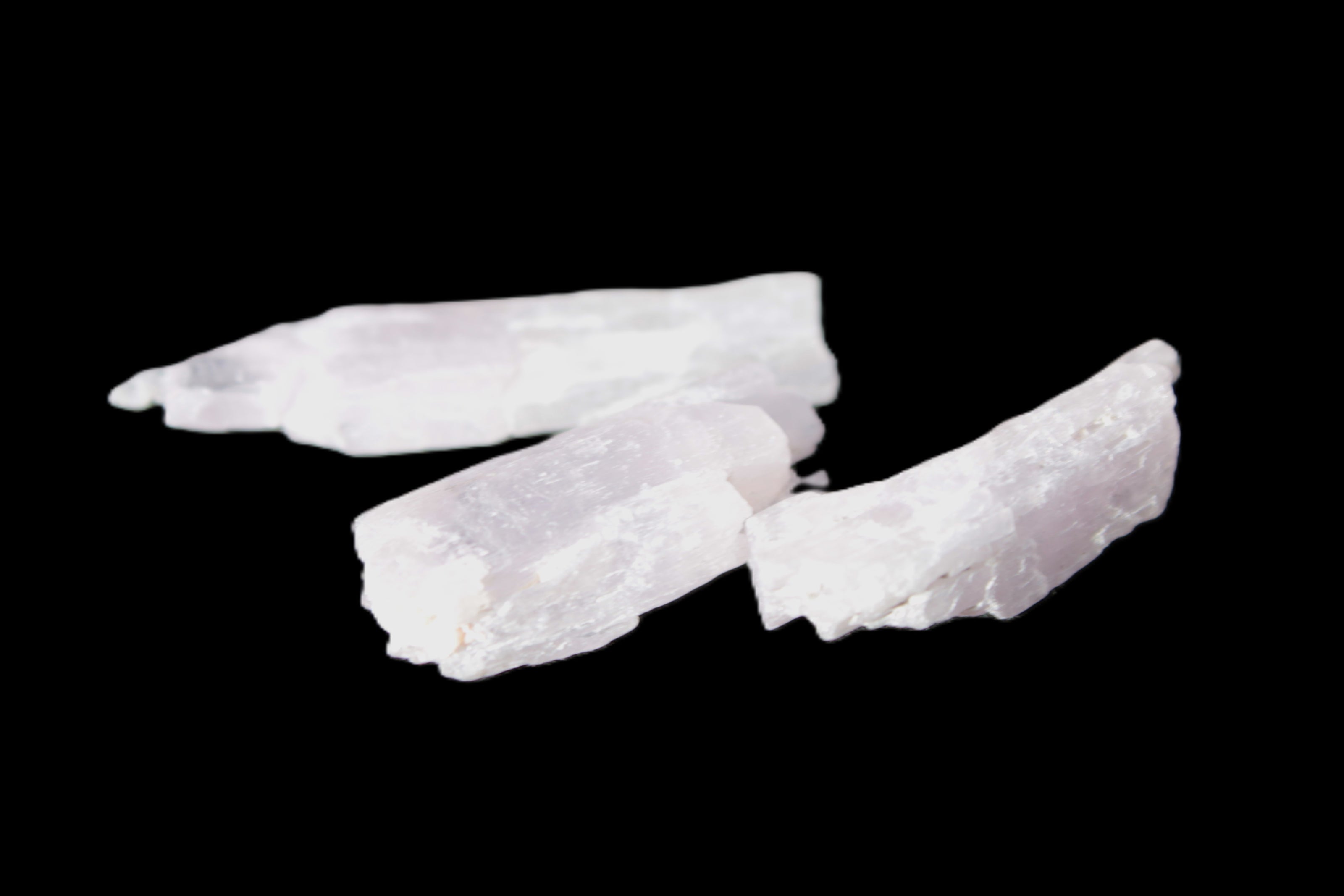 Three Pink-Lilac Kunzite crystals from Afghanistan 5-13g Rocks and Things