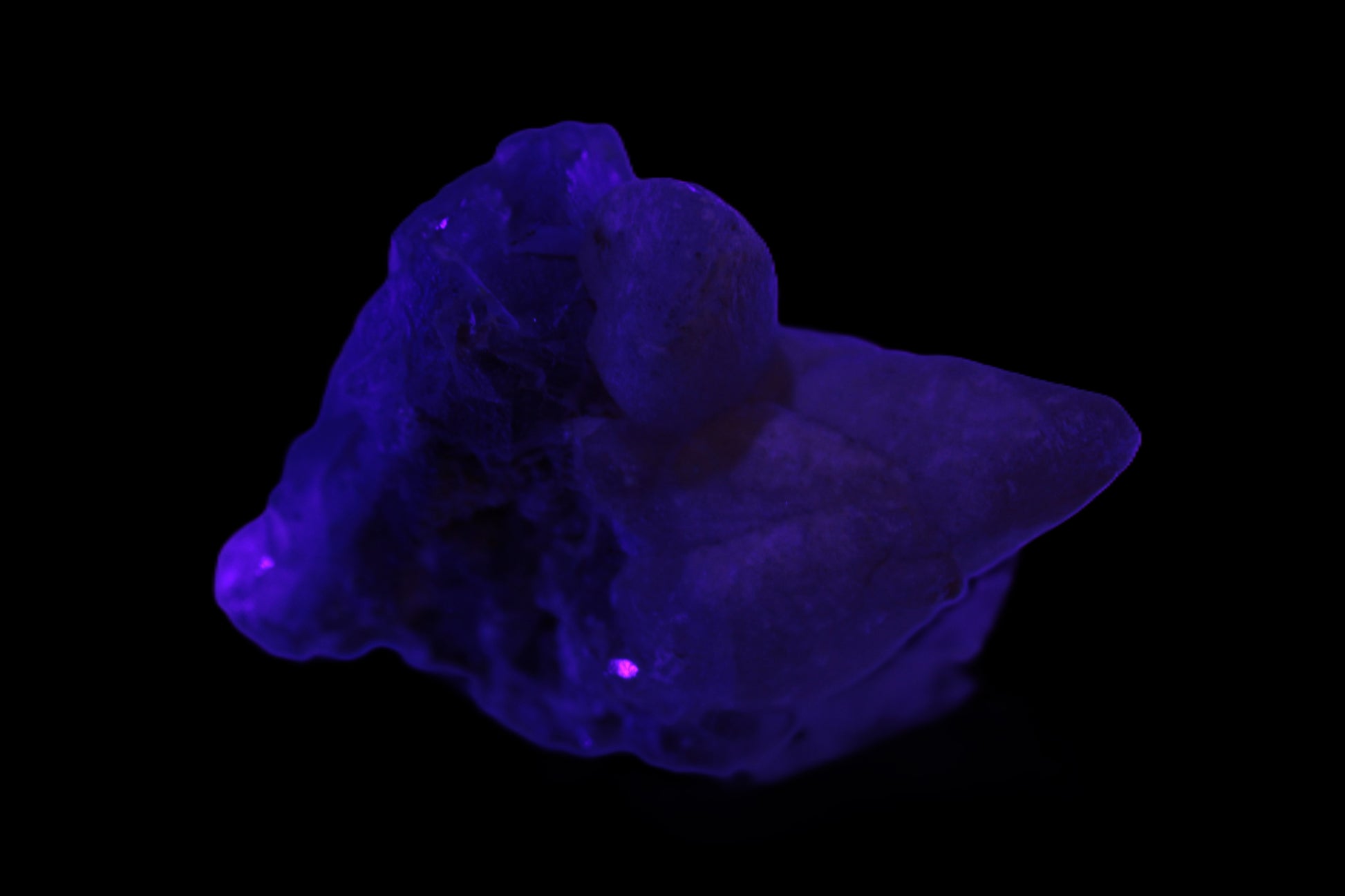 Dog-tooth Calcite cystals on cubic Purple Fluorite cluster 470.9ct  94.1g Rocks and Things