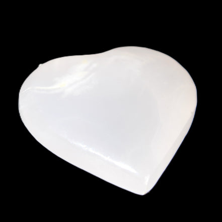 Mangano Calcite hand-carved heart 20-29g - Rocks and Things Store
