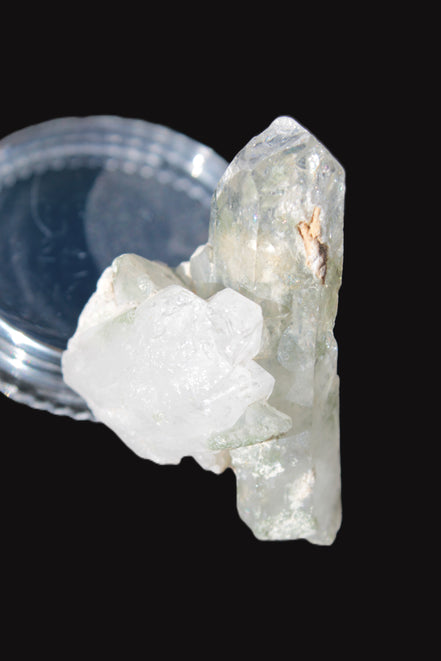 Quartz crystal with Chlorite 45mm with crossed Calcite from Skardu, Pakistan 101ct 20.2g Rocks and Things