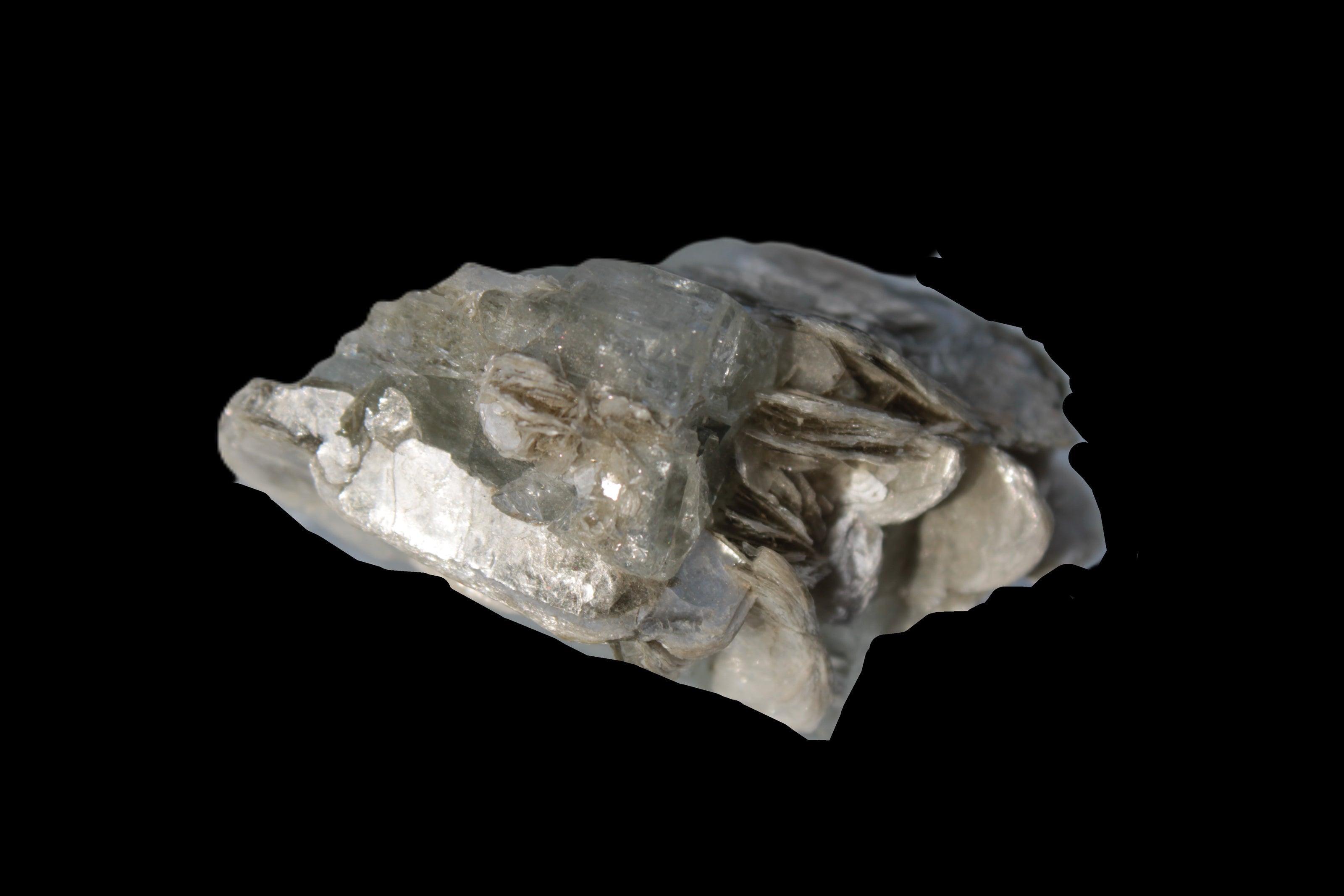 Terminated Clear Aquamarine crystal cluster with Mica 30mm 118.7ct 23.7g Rocks and Things