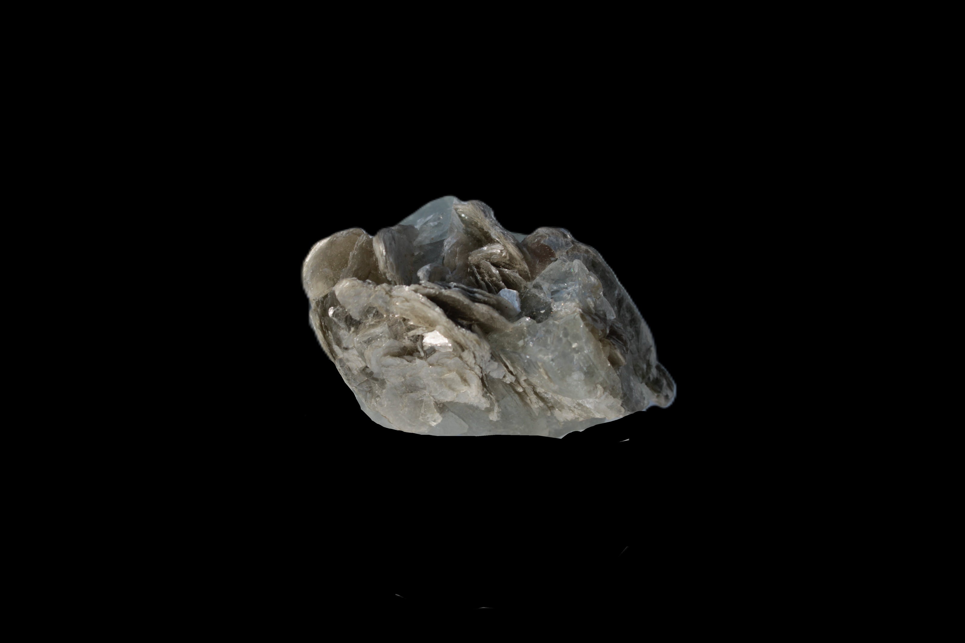 Terminated Clear Aquamarine crystal cluster with Mica 30mm 118.7ct 23.7g Rocks and Things