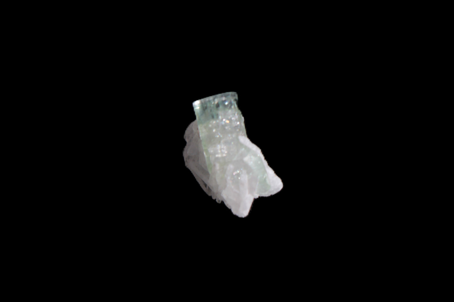 Tiny Aquamarine crystal on matrix 3.9ct 0.8g Rocks and Things