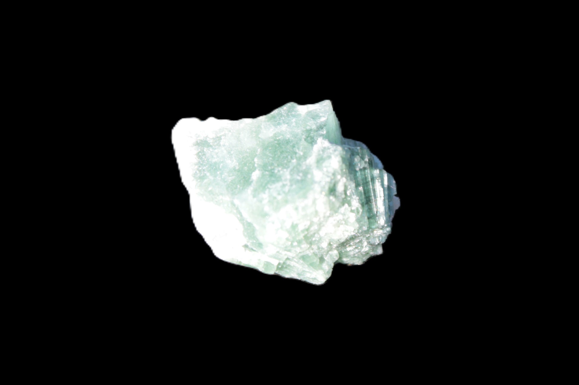 Light Green Tourmaline crystal 39.8ct 7.9g Rocks and Things