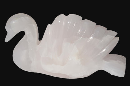 Mangano Calcite hand-carved Swan 140*82*32mm 511g Rocks and Things