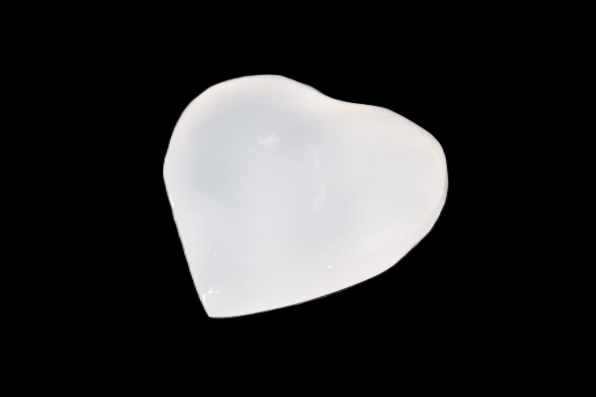 Mangano Calcite hand-carved heart 28/32mm 16g Rocks and Things