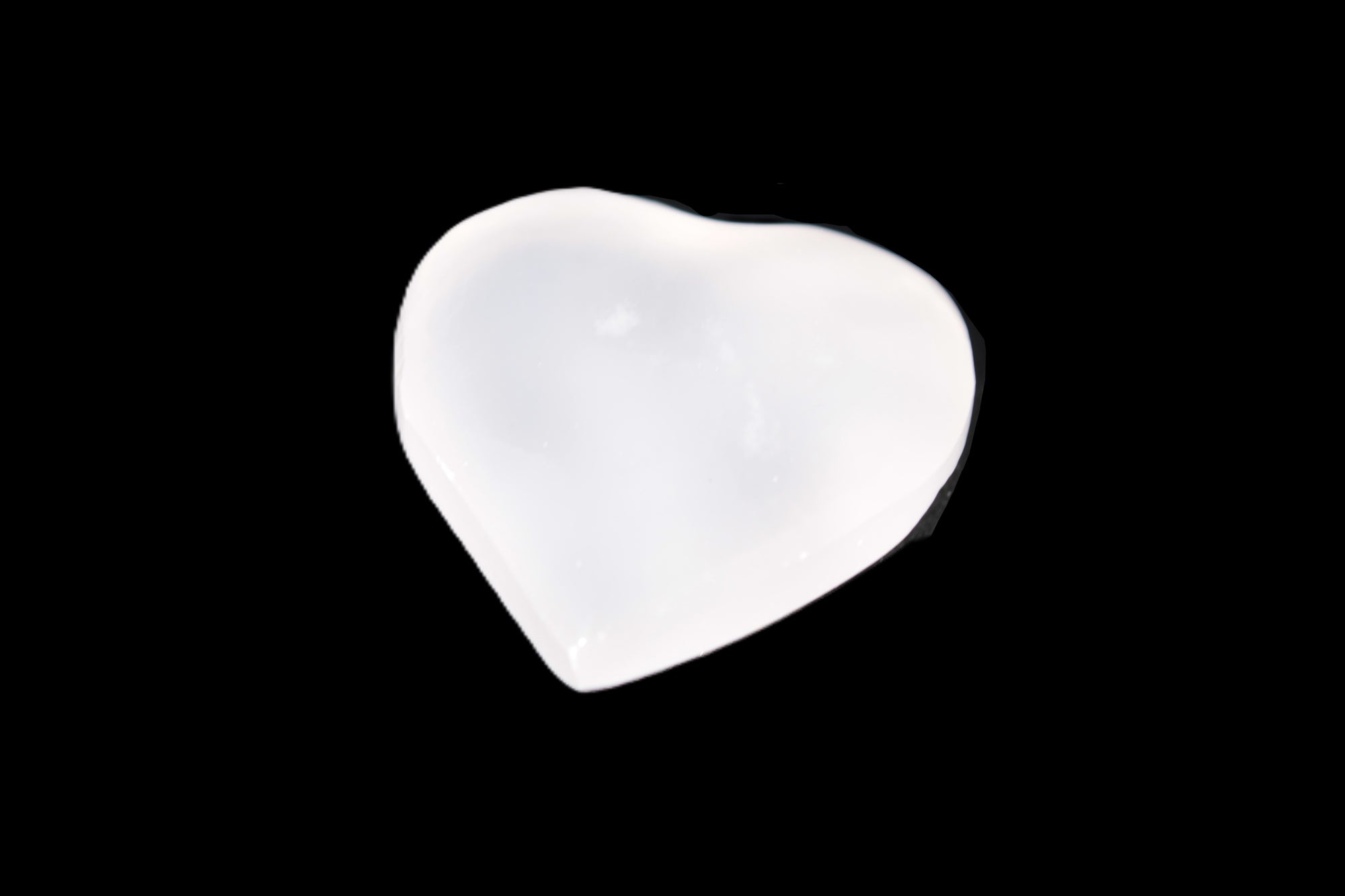 Mangano Calcite hand-carved heart 28/32mm 16g Rocks and Things