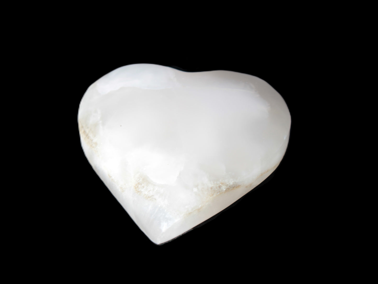 Mangano Calcite heart 47-49mm 58-66g Rocks and Things