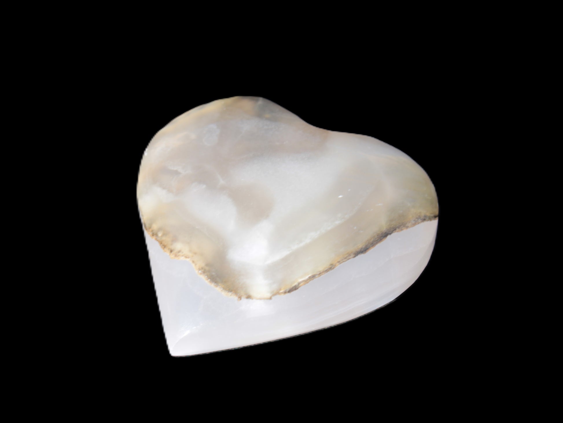 Mangano Calcite heart 47-49mm 58-66g Rocks and Things