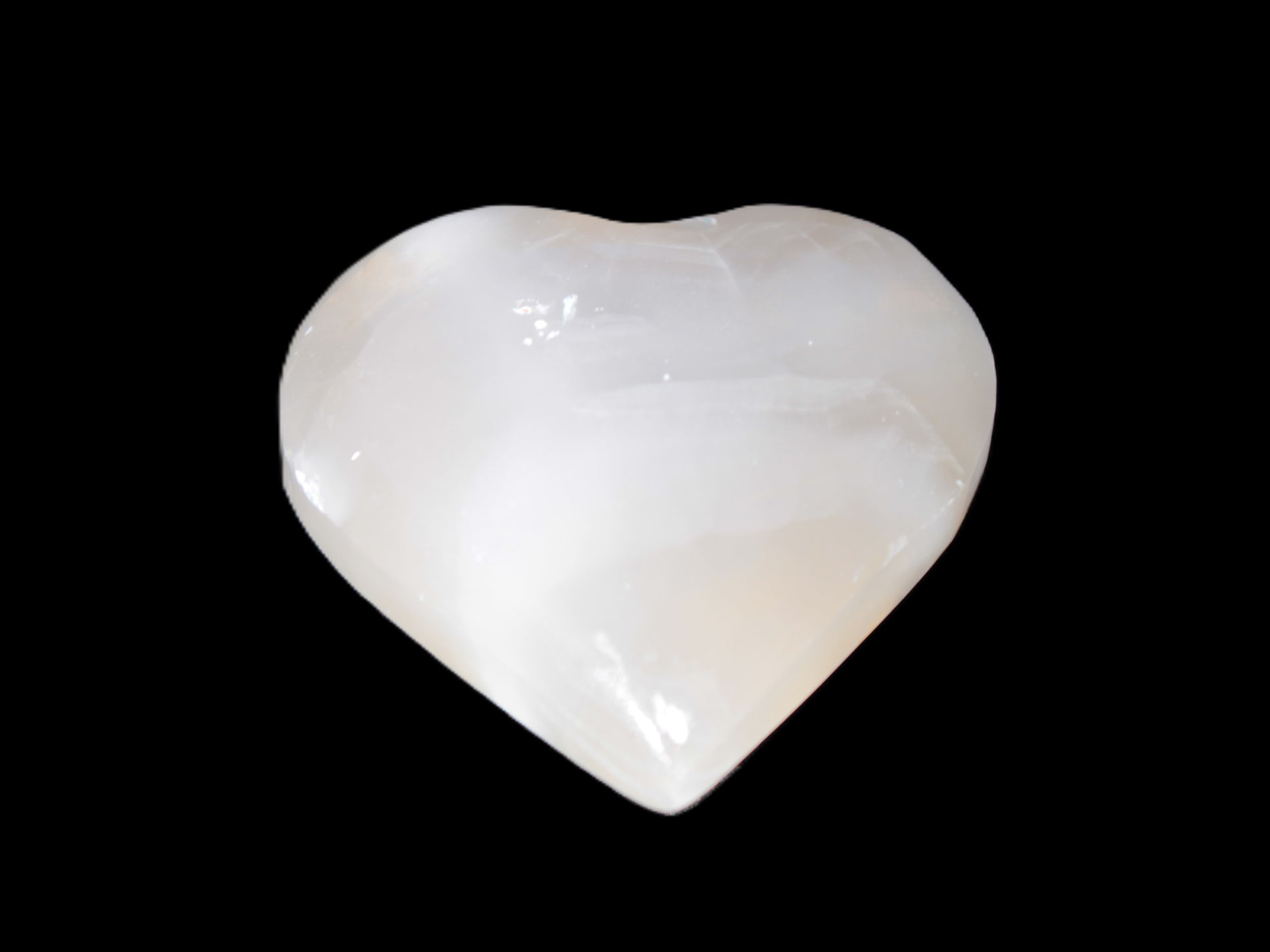 Mangano Calcite heart 47-49mm 58-66g Rocks and Things