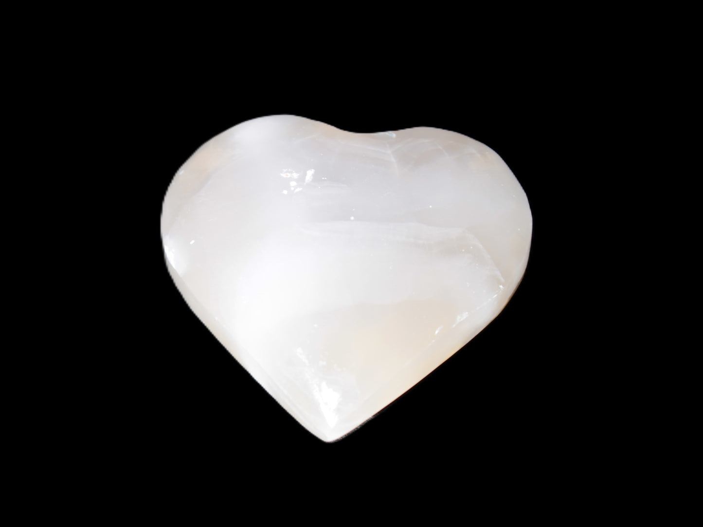 Mangano Calcite heart 47-49mm 58-66g Rocks and Things