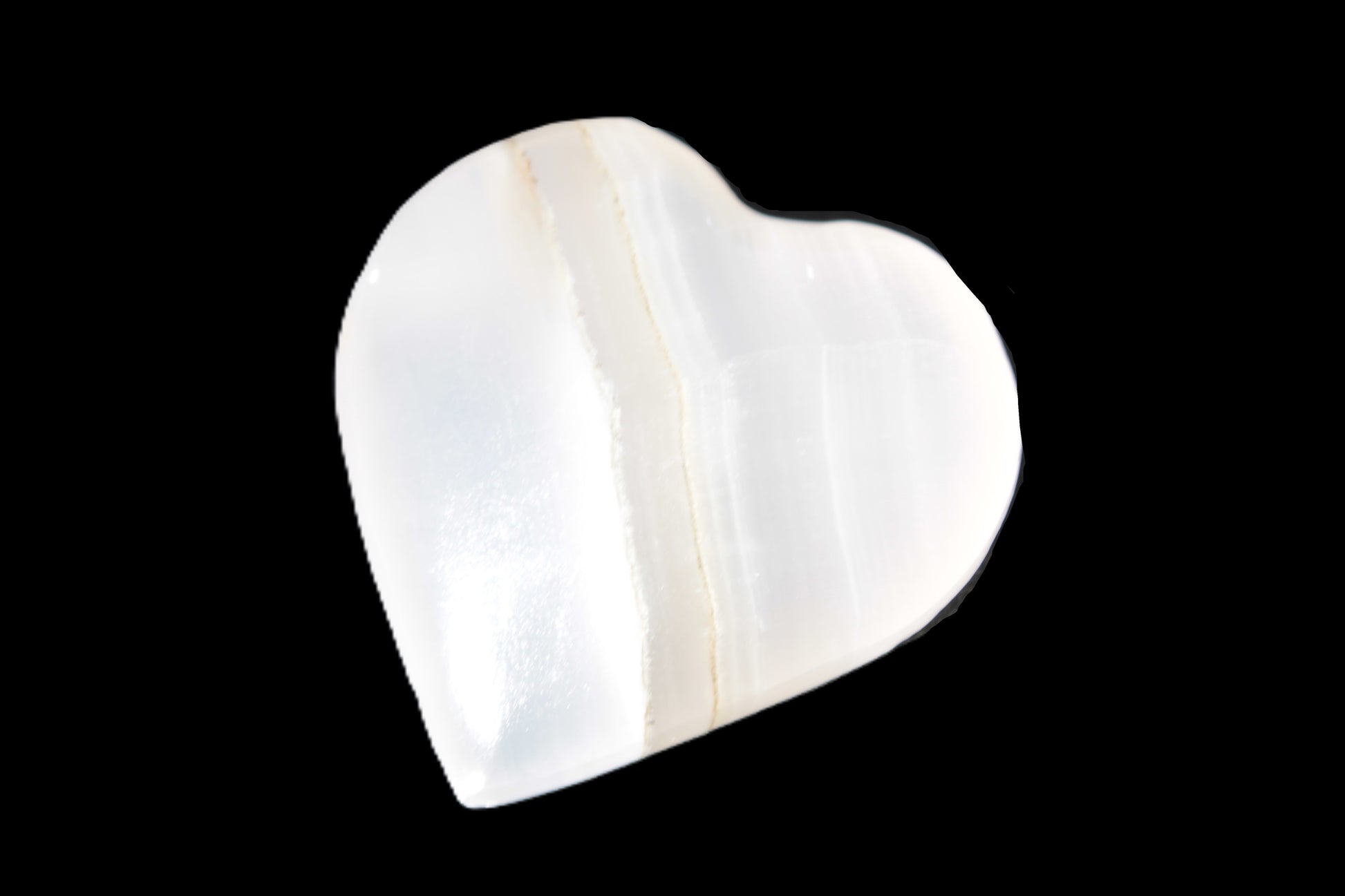 Mangano Calcite heart 38-44mm 36-39g Rocks and Things