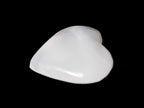 Mangano Calcite heart 35mm - 41mm 33-40g Rocks and Things