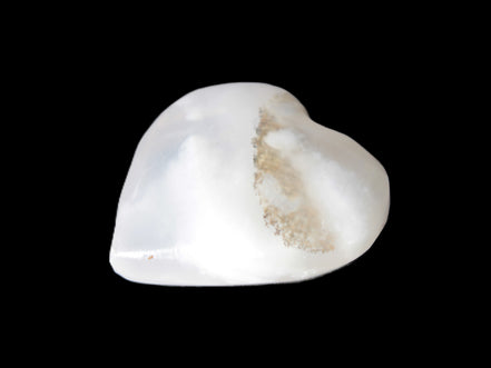 Mangano Calcite heart 35mm - 41mm 33-40g Rocks and Things