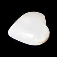 Mangano Calcite heart 35mm - 41mm 33-40g Rocks and Things