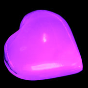 Mangano Calcite heart 35mm - 41mm 33-40g Rocks and Things