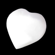 Mangano Calcite heart 35mm - 41mm 33-40g Rocks and Things