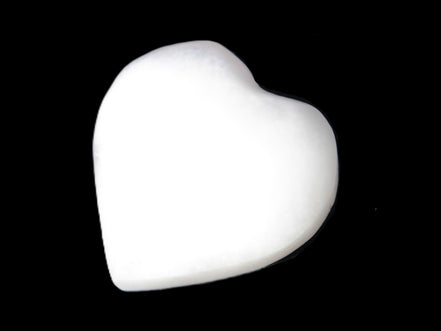 Mangano Calcite heart 35mm - 41mm 33-40g Rocks and Things