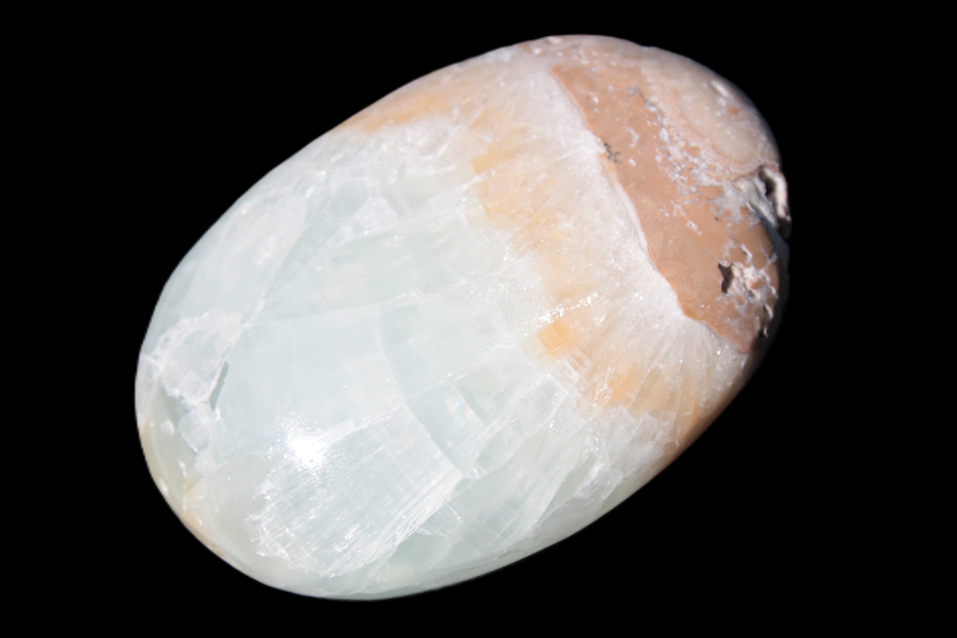 Pistachio Calcite palmstone 64-72mm  121-168g Rocks and Things