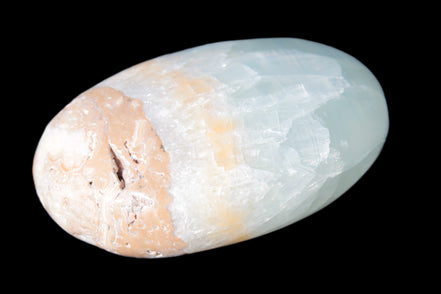 Pistachio Calcite palmstone 64-72mm  121-168g Rocks and Things