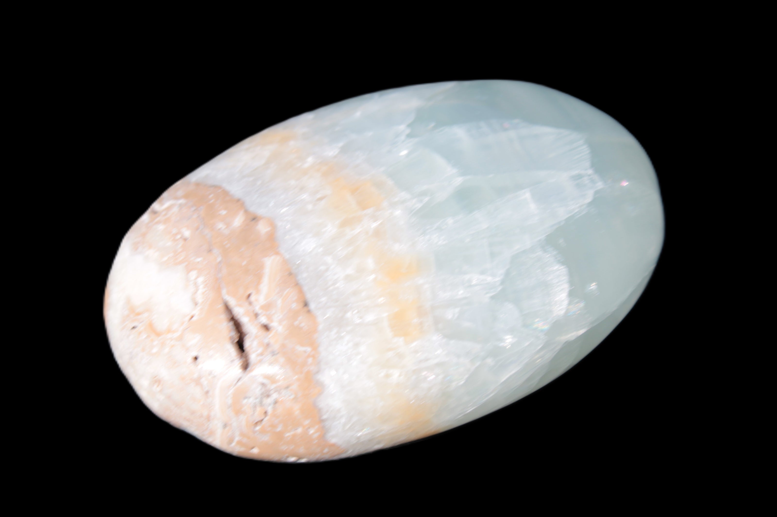 Pistachio Calcite palmstone 64-72mm  121-168g Rocks and Things