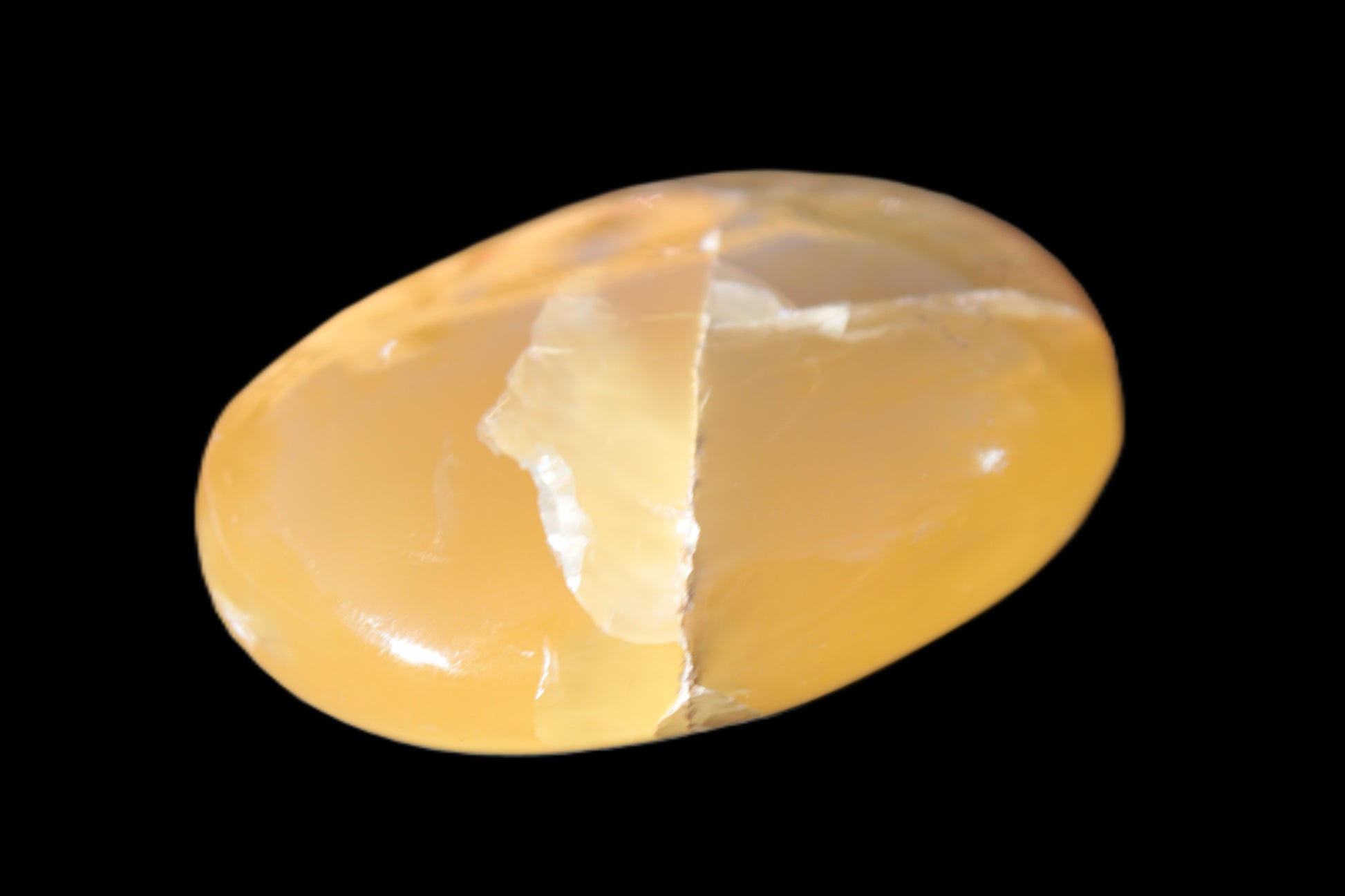 Honey Calcite palm stone 58-62mm 83-95g Rocks and Things