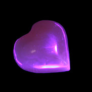 Honey Calcite heart 30-32g Rocks and Things