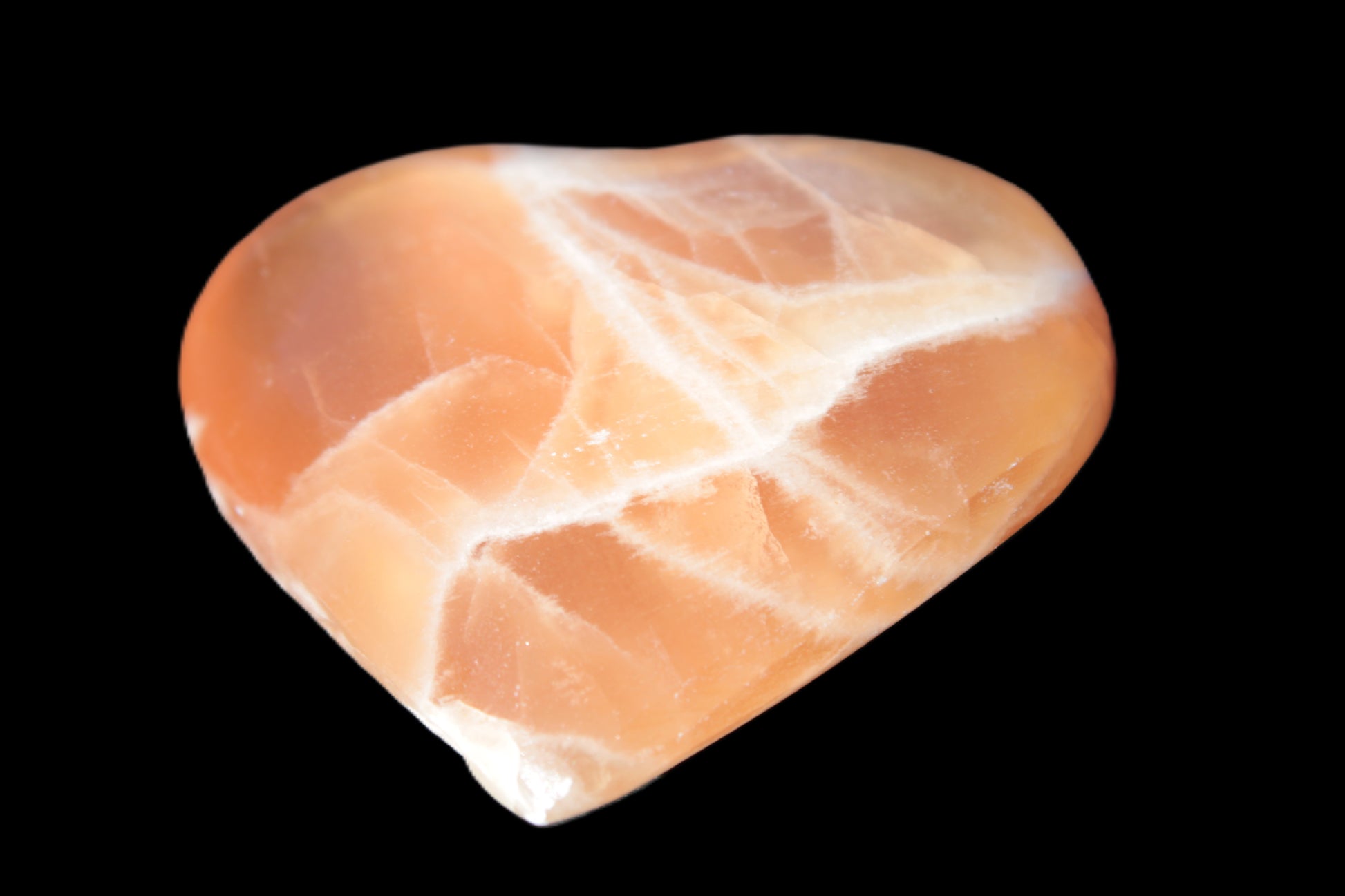 Honey Calcite heart 66-75g in sunshine