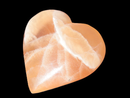 Honey Calcite heart 66-75g in sunshine