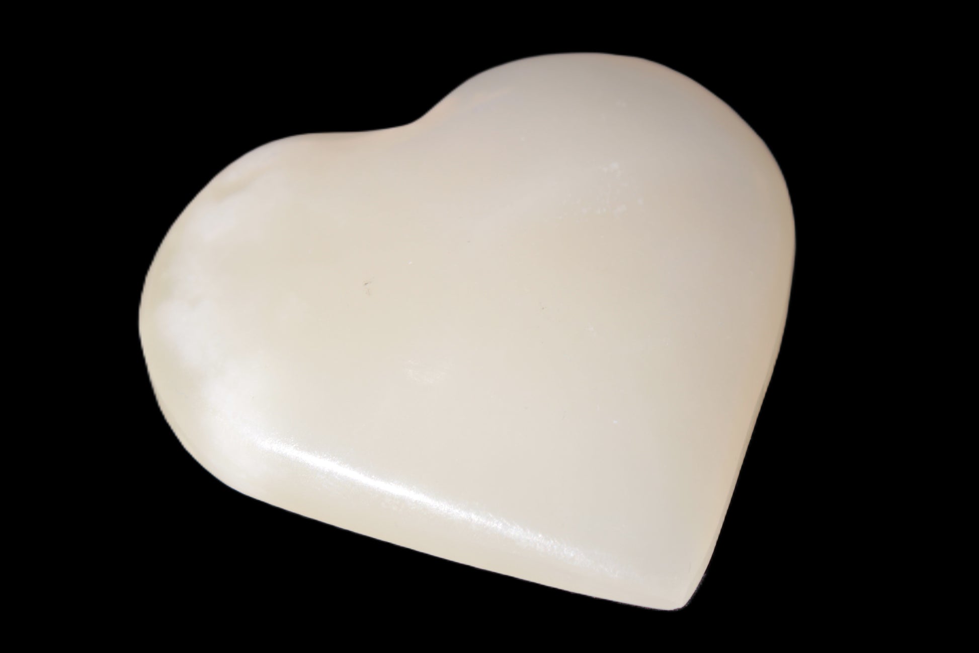 Lemon Honey Calcite heart 60*60*17mm 92.7g Rocks and Things