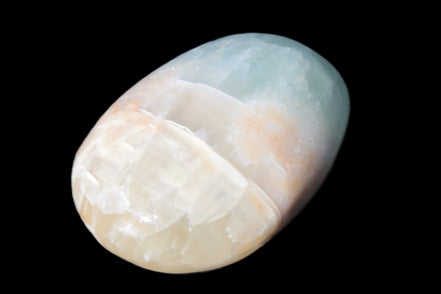 Pistachio Calcite palmstone 64-72mm  121-168g Rocks and Things