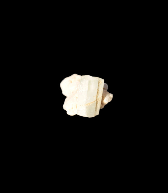 Tiny Green twinned Aquamarine crystal on matrix 7ct 1.4g - Rocks and Things Store
