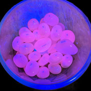 Mangano Calcite UV bright-pink-reactive tumbled stone 4-6g Rocks and Things