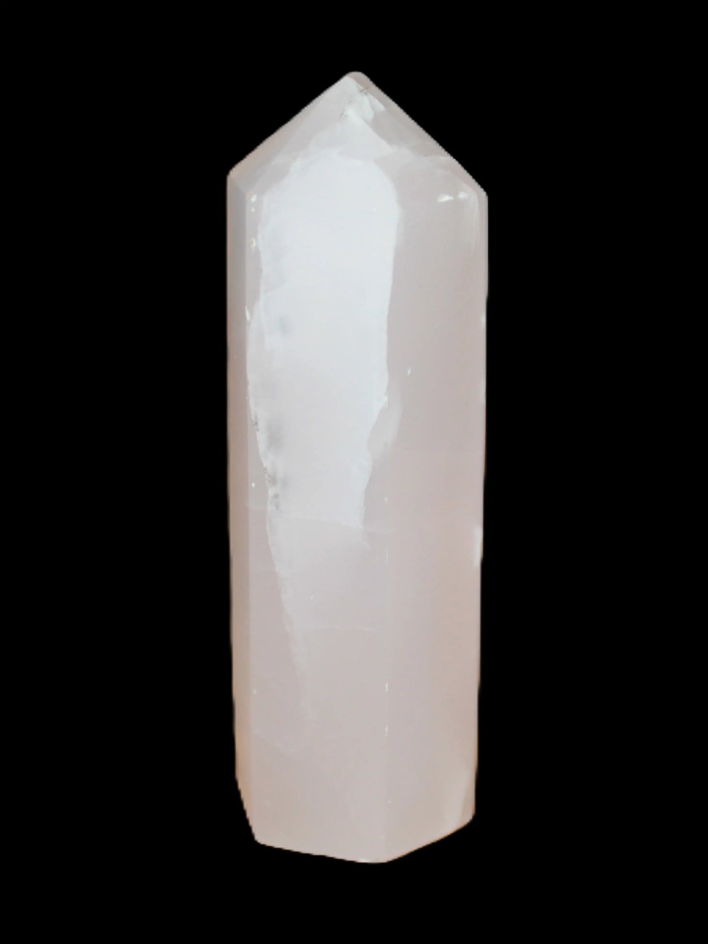 Mangano Calcite UV-reactive obelisk 92mm 157g Rocks and Things