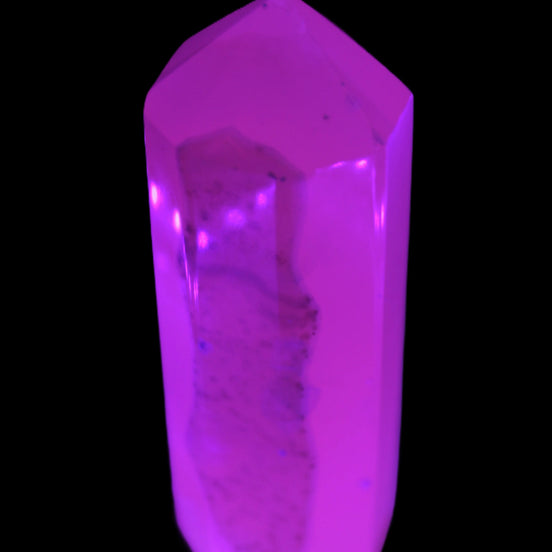 Mangano Calcite obelisk 94mm 192g Rocks and Things