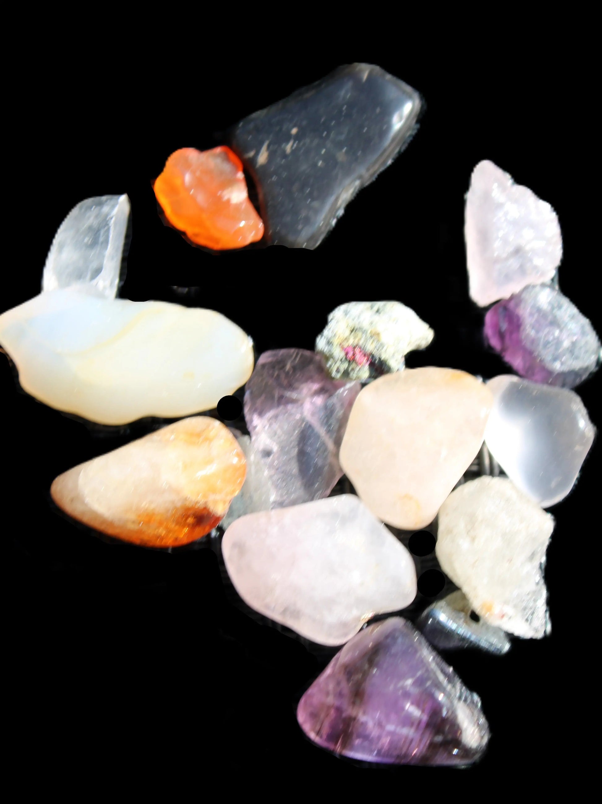 Mixed tiny crystals including Quartz and  Rose Quartz 15.2g Rocks and Things